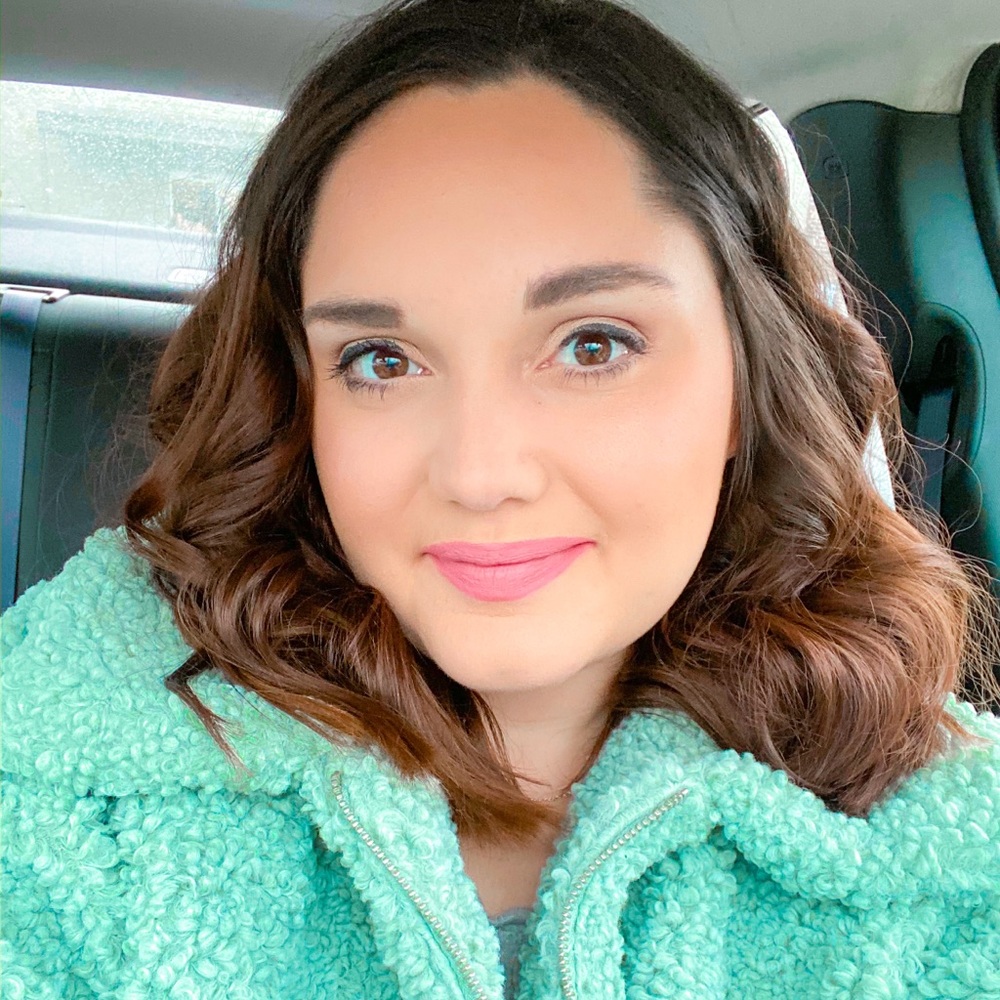 Meet your Posher, Francesca